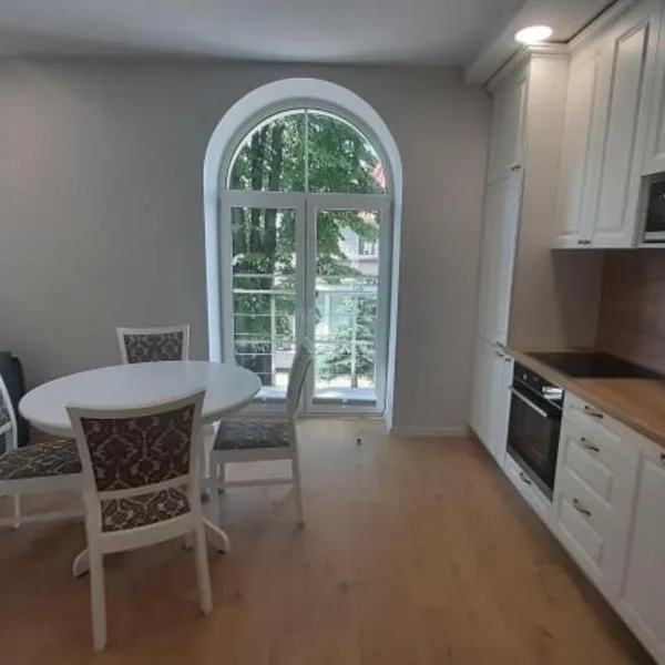 Jaukūs apartamentai centre, khách sạn ở Šiauliai