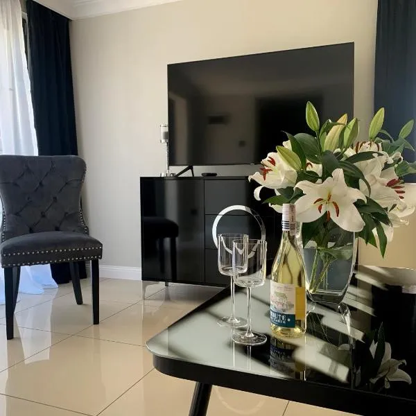 Willa Buk APARTAMENTY: Międzyzdroje şehrinde bir otel