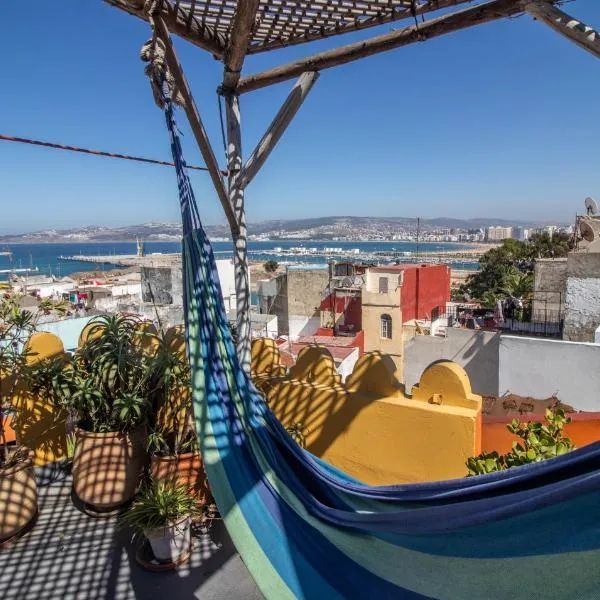 Bayt Alice Hostel, hotel en Tánger