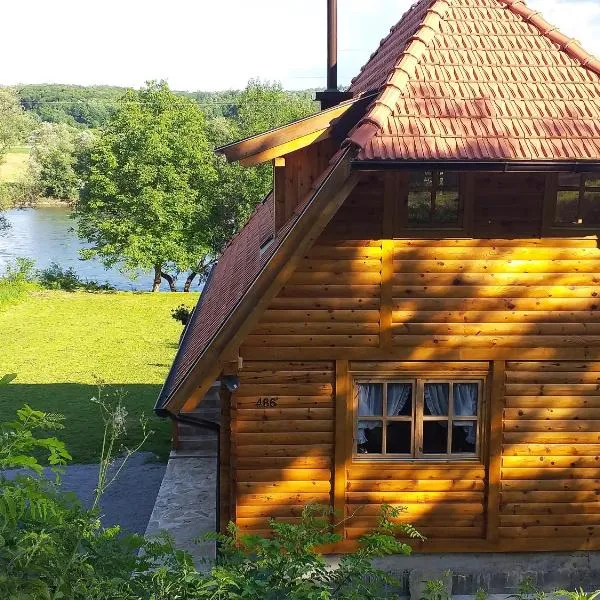 Drinska Tisina, hôtel à Ljubovija