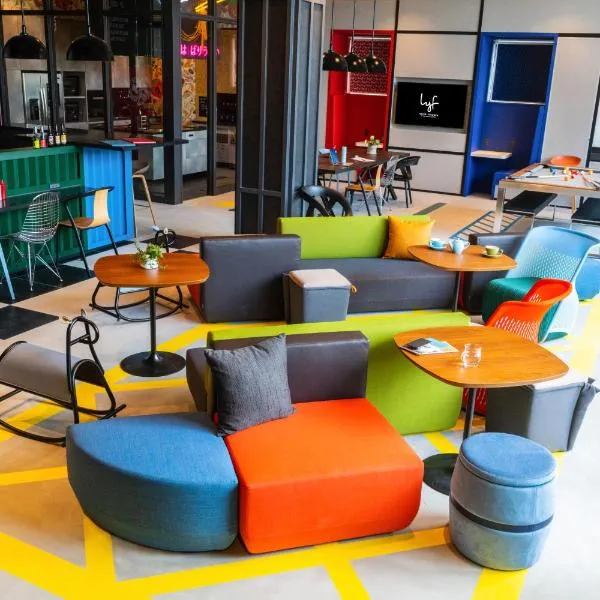 lyf Tenjin Fukuoka, Hotel in Fukuoka