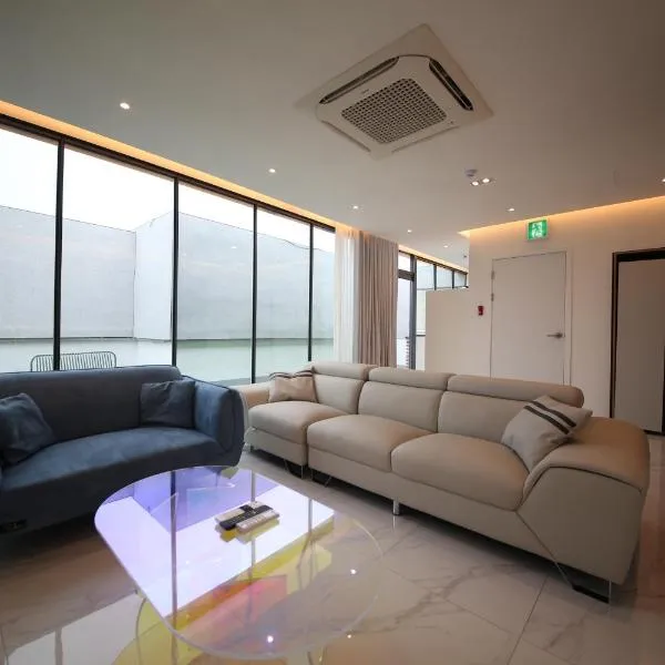 Hotel Vantt，位于光州的酒店