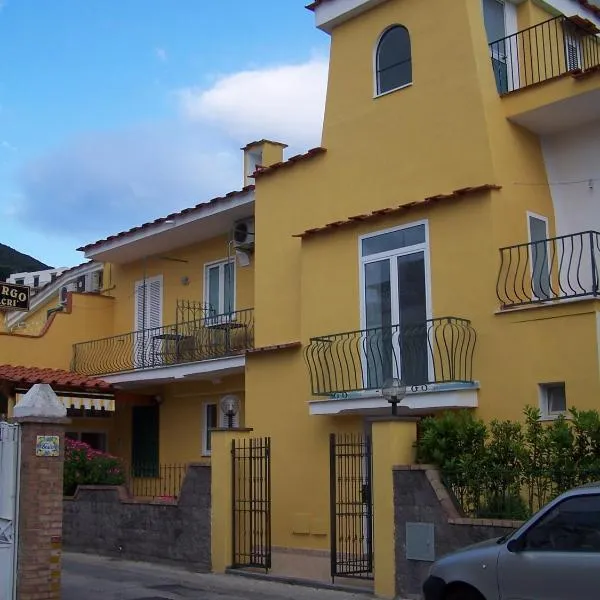 Albergo Macrì, hotel v Ischii
