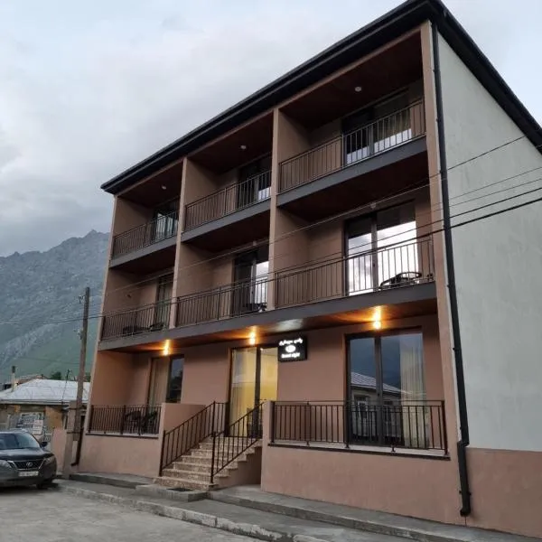 Hotel Sweet Night, hotel in Stepantsminda