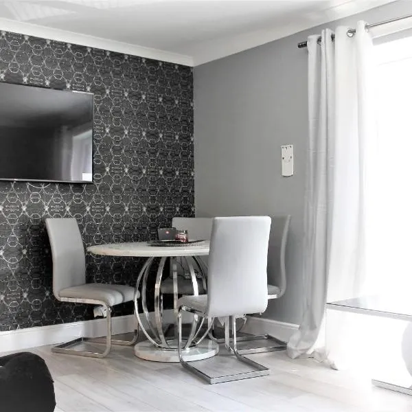 2 Bedroom Apartment at SECC Hydro FREE PARKING, hotel in Glasgow