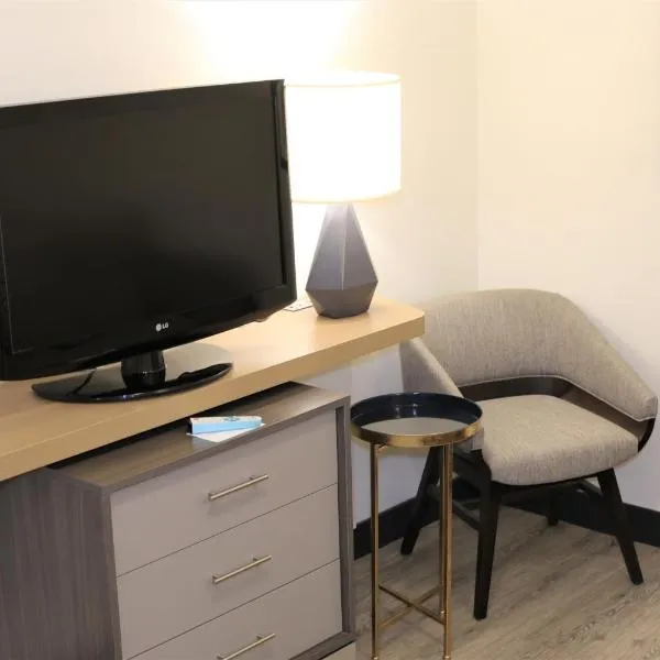 Holiday Inn & Suites St. Cloud by IHG, hotel a Saint Cloud