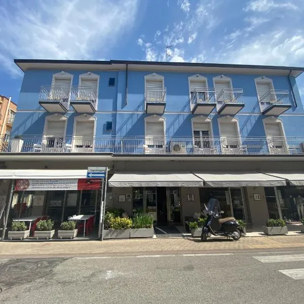 T Hotel- Adults Only, Pet Free Hotel, hotelli Riminillä