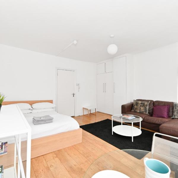 Covent Garden & Soho, Cosy & Cool, Spacious Apartment