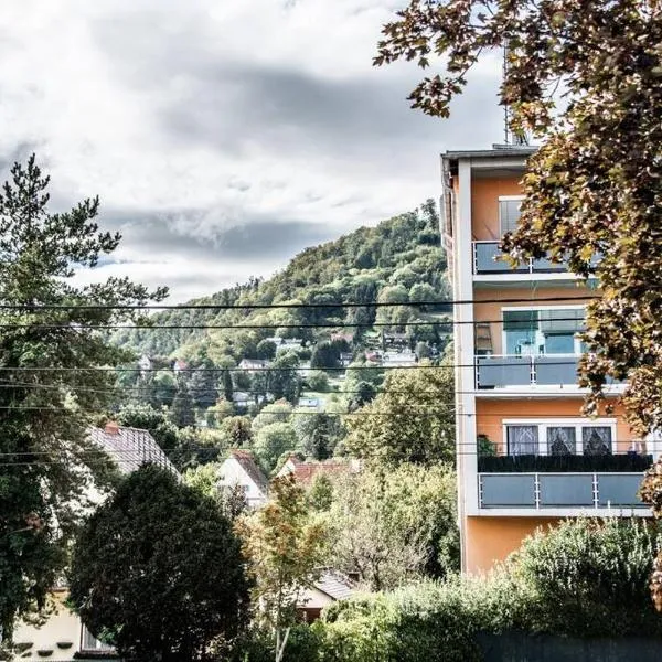 Apartment PourinGraz für Kunst- und Tennisliebhaber, hotel a Graz