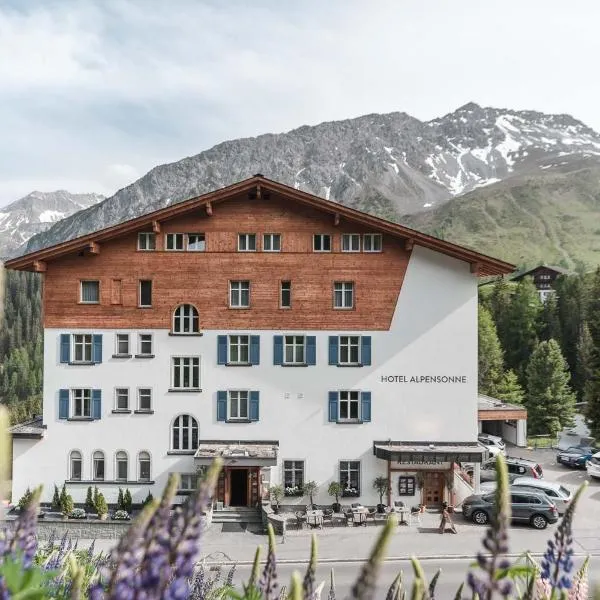 Hotel Alpensonne - Panoramazimmer & Restaurant, hotel in Arosa