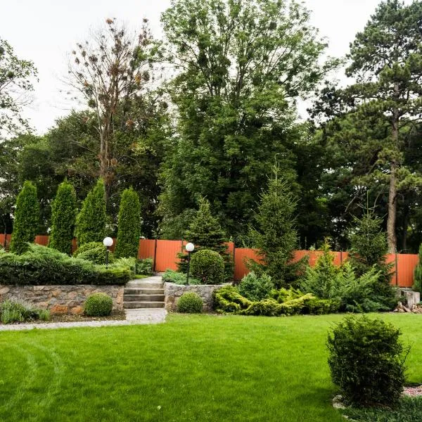 Golden park Apartments, hotel in Umanʼ