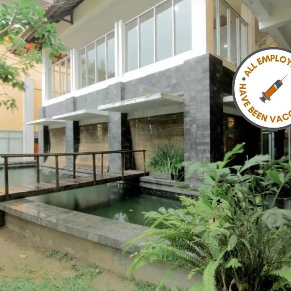 University Hotel Yogyakarta, khách sạn ở Kalasan