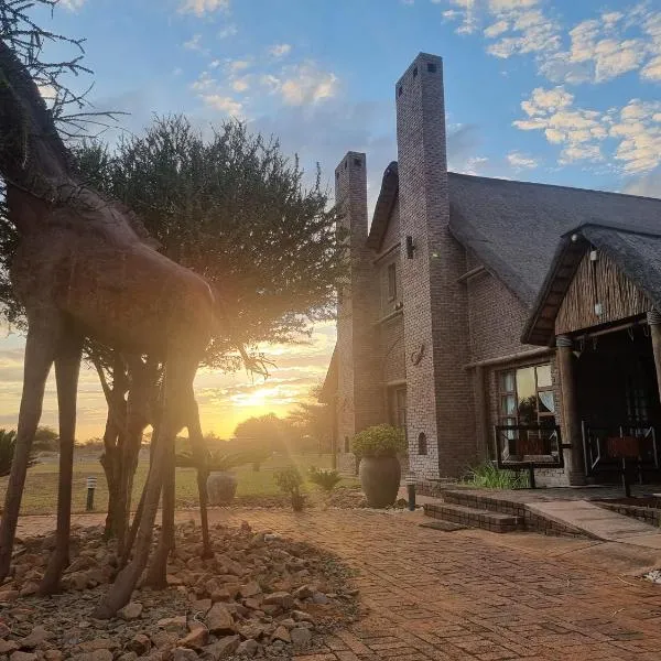 Sundowners Game Lodge, hotel di Marble Hall