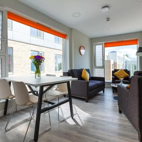 The Westwood Apartments, hotel in Galway