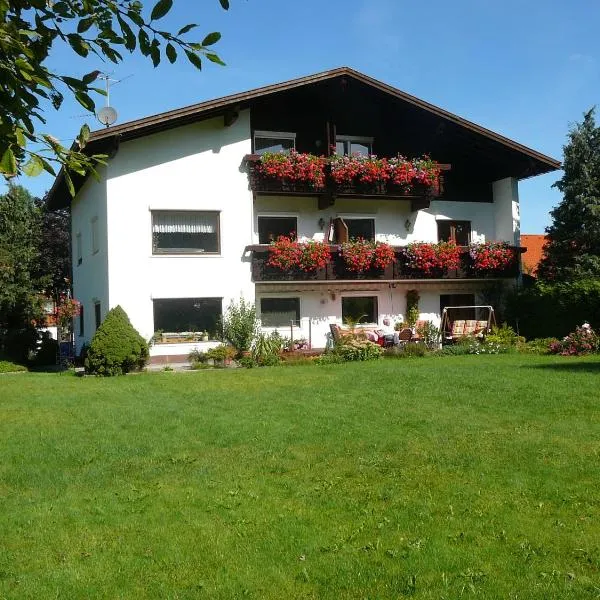 Ferienwohnungen Kathrein, hotel v destinaci Reutte