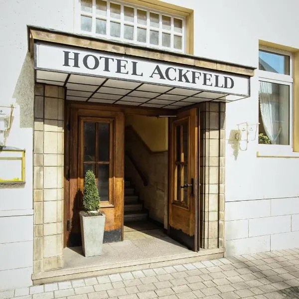 Ackfeld Hotel-Restaurant, khách sạn ở Büren
