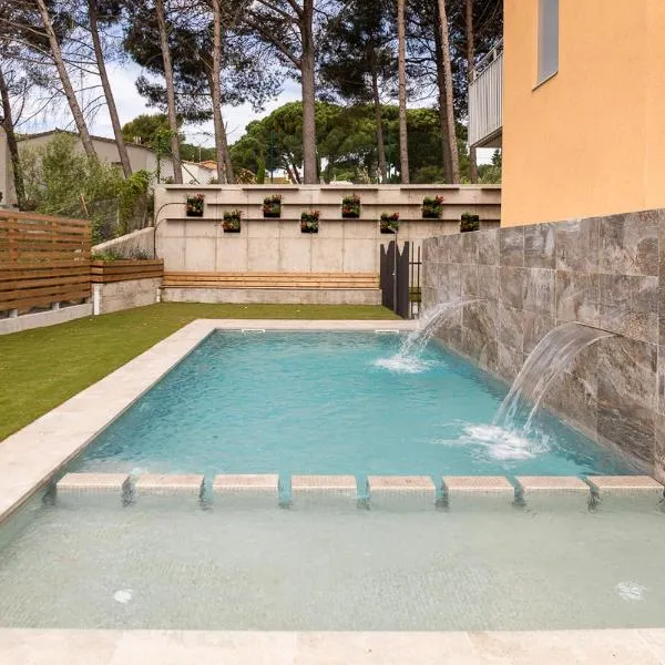 Albana Apartaments Turístics, hôtel à L'Escala