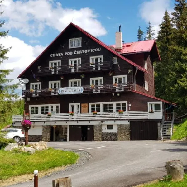 Chata pod Čertovicou, hotel in Vyšná Boca
