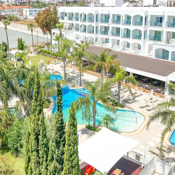 Anesis Hotel، فندق في أيا نابا