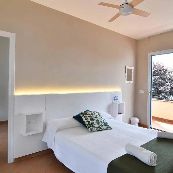 Hostal l'Estrella, hotel in Palafrugell