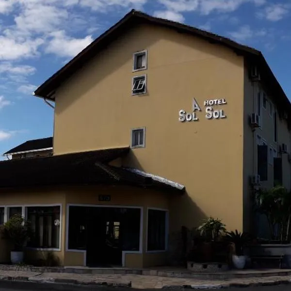 Hotel Sol A Sol, hotel in Cananéia