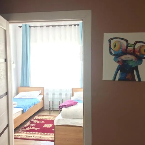 KbH-Karakol based Hostel، فندق في كاراكول
