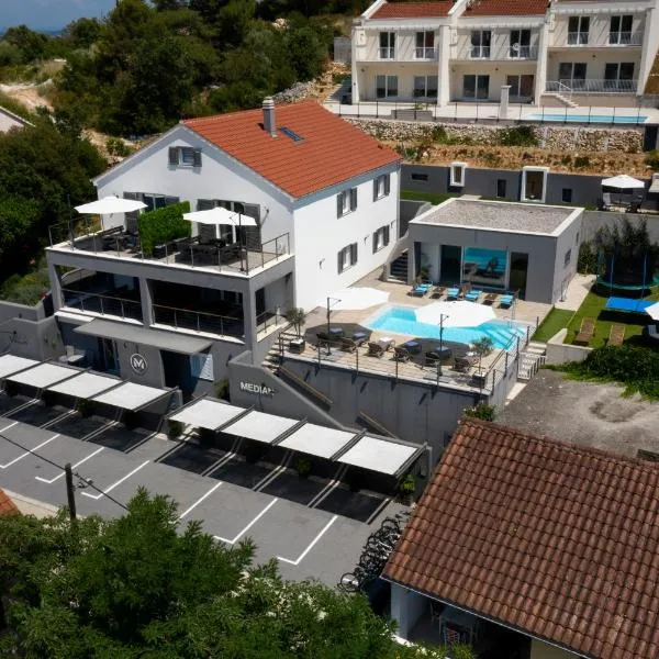 Villa Median, ξενοδοχείο σε Žman