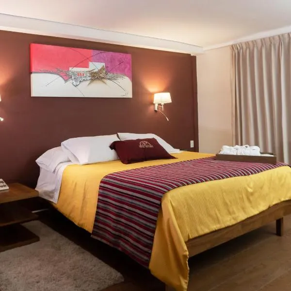 Hotel Victoria Poza Rica by Brahma，位于伊达尔戈州波萨里卡的酒店