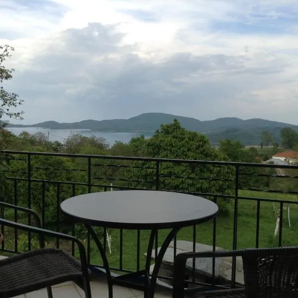 Guesthouse Lamprini, hotel v destinaci Neochori
