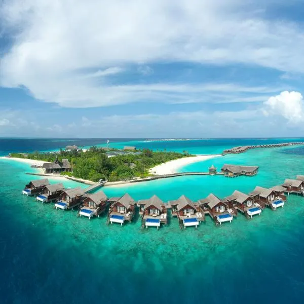 Grand Park Kodhipparu Maldives, hotel in North Male Atoll