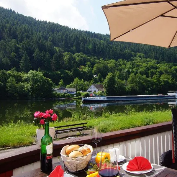 Altes Fährhaus an der Mosel anno1633, hotel v destinaci Traben-Trarbach