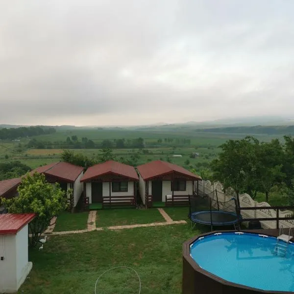 La 3 Casute, hotell sihtkohas Nufăru