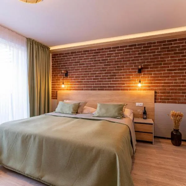 Hotel Aqualand Inn, hotell sihtkohas Pasohlávky