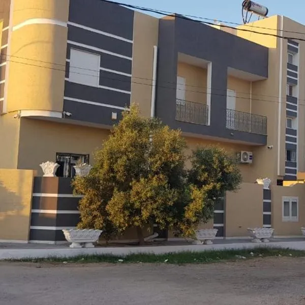 Résidence Salhi, hotel in Rejiche