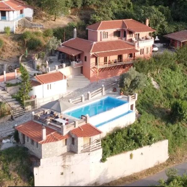 ZenTerra Country house with prive swimming pool and view, Matésion