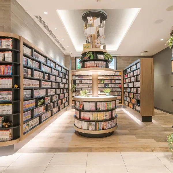 Quintessa Hotel Osaka Shinsaibashi Comic & Books, Hotel in Osaka