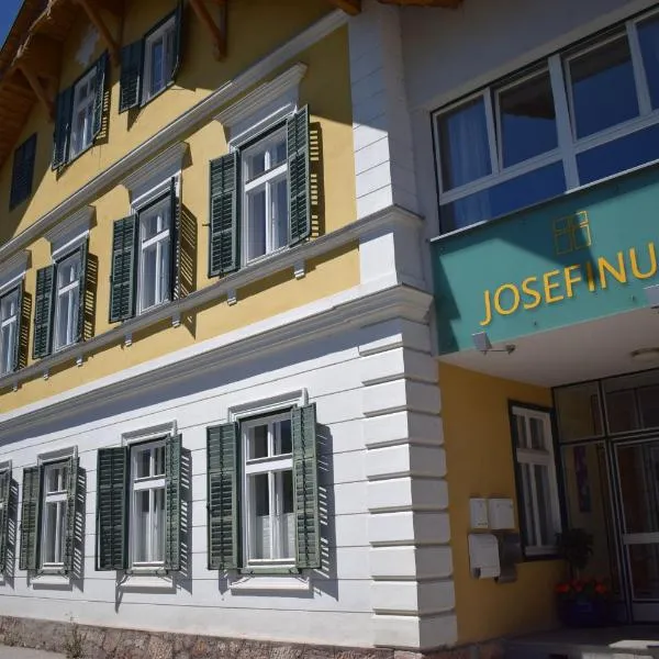 Frühstückspension Josefinum, hotel en Bad Aussee