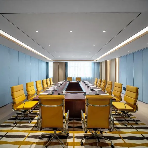 Holiday Inn Fuyang by IHG, hotel a Fuyang