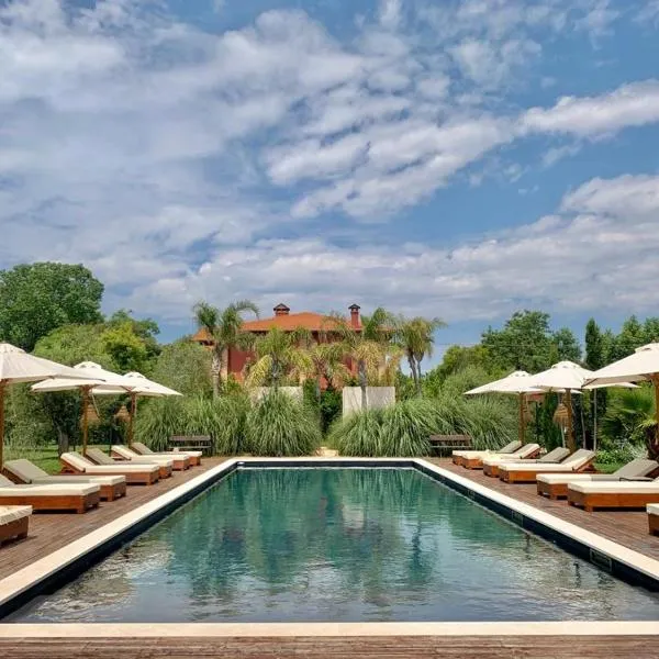 Santa Lucia Maccarese - Residenza Agricola, hotel v destinaci Maccarese