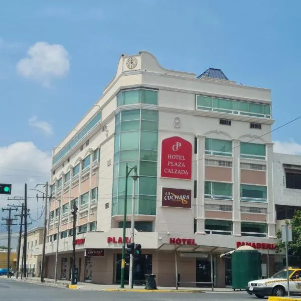 Hotel Plaza Calzada，位于蒙特雷的酒店