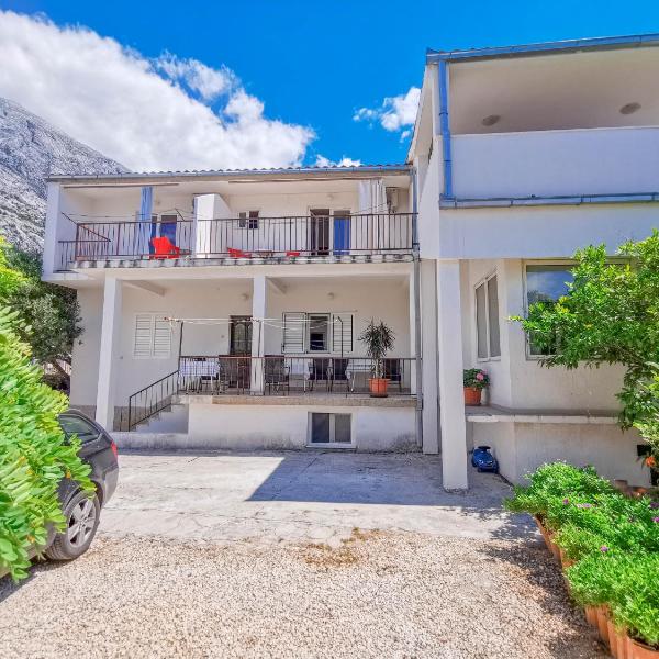 Apartmani Marina