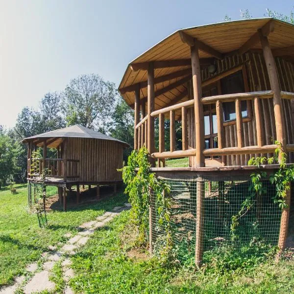 Biliy Bizon โรงแรมในLuka