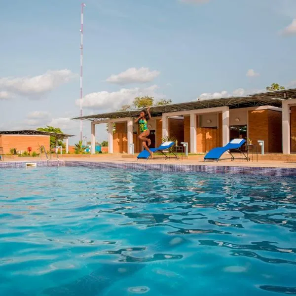 Dunia Hôtel Ouagadougou Loumbila, hotel in Loumbila