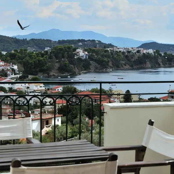 Eye Q Resort Seaview, hotel en Skiathos