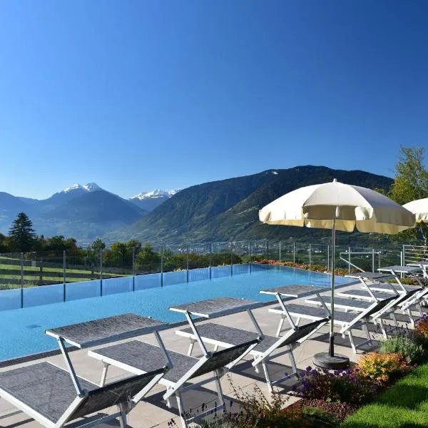 Residence Krone, hotel v destinaci Schenna