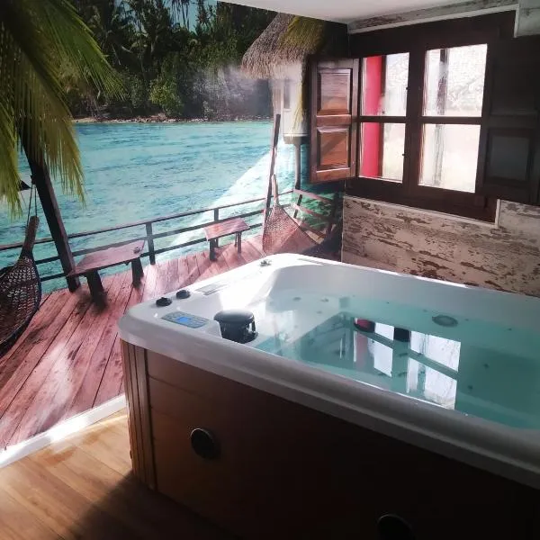 Hotel Boutique Real Posada De Liena con jacuzzi en "habitacion de hidromasaje", hotel i Murillo de Gállego