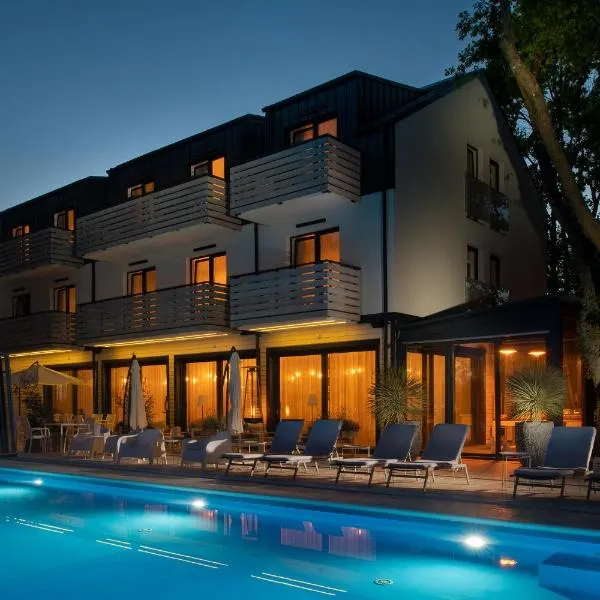 M2 Resort Wellness & Spa, hotel in Ostrowo