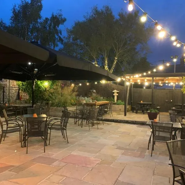 The White Hart, ξενοδοχείο σε Llantwit Major