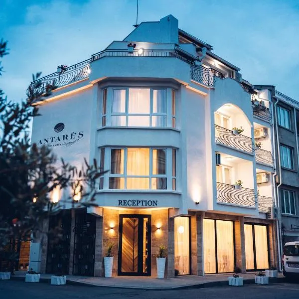 Antares City Sozopol โรงแรมในโซโซโปล