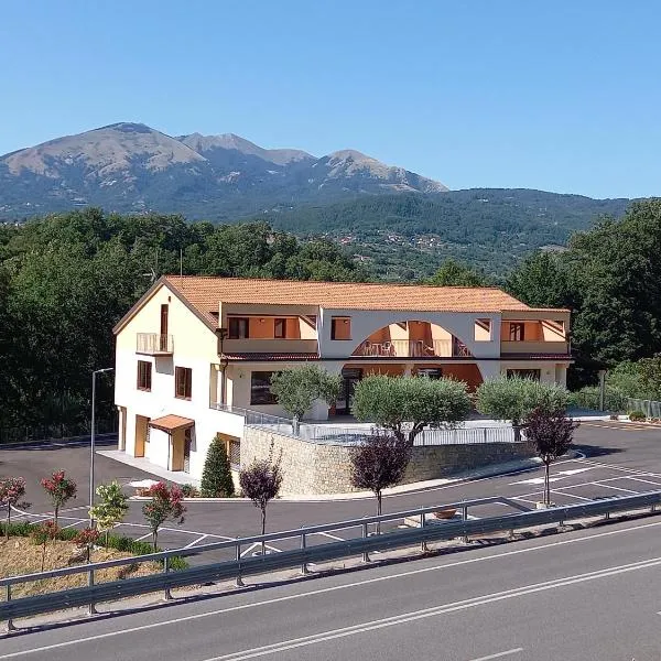 Hotel Ristorante Villa Terry, hotel v destinaci Lauria Inferiore